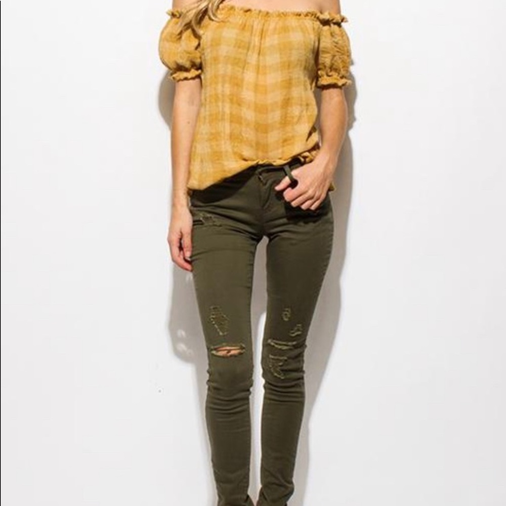 Distressed Mid Rise Skinny Jeans
